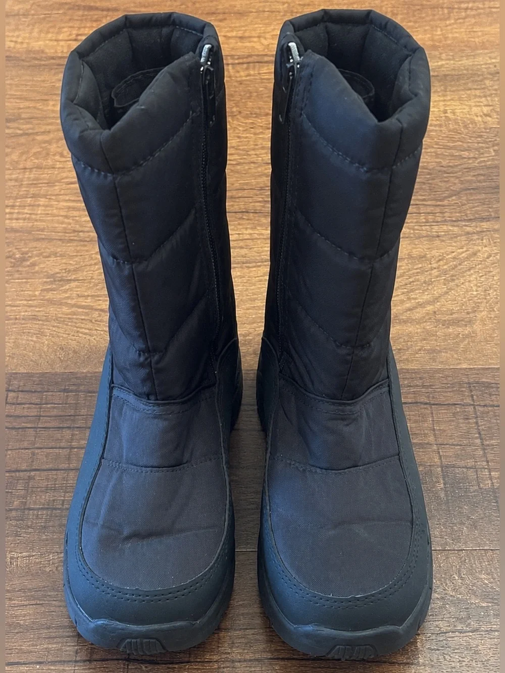 Polaredge boy youth big kids Black Zip winter snow boots  quilted Sz 6 black
